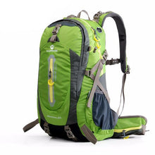 "Maleroads" 40L Camping/Hiking/Backpack/Travel Unisex Rucksack Bag (Raincover Included) - Gear Consumer