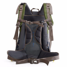 "Maleroads" 40L Camping/Hiking/Backpack/Travel Unisex Rucksack Bag (Raincover Included) - Gear Consumer
